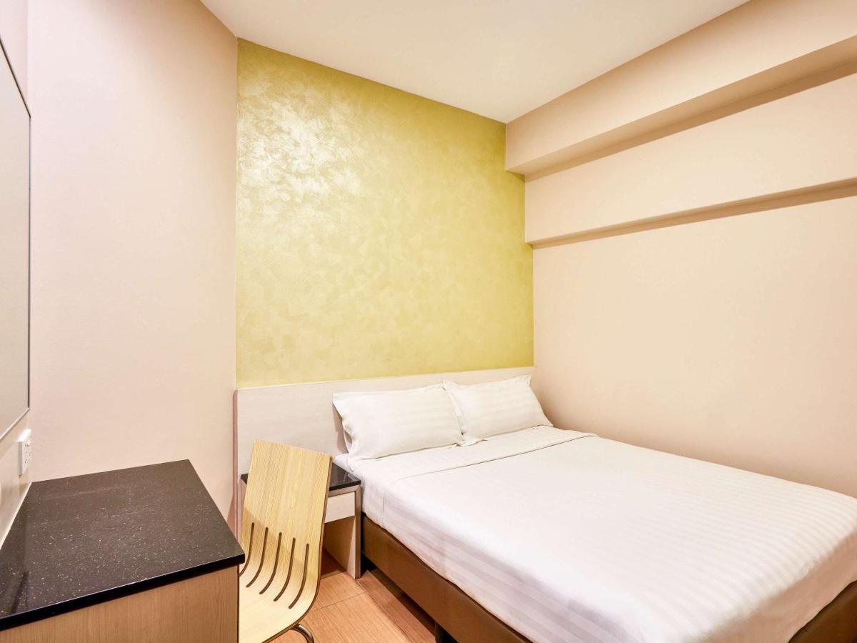 Ibis Budget Singapore West Coast Exterior photo