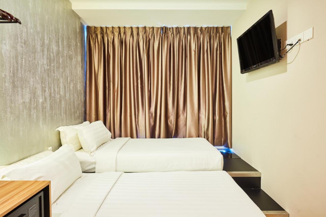 Ibis Budget Singapore West Coast Exterior photo
