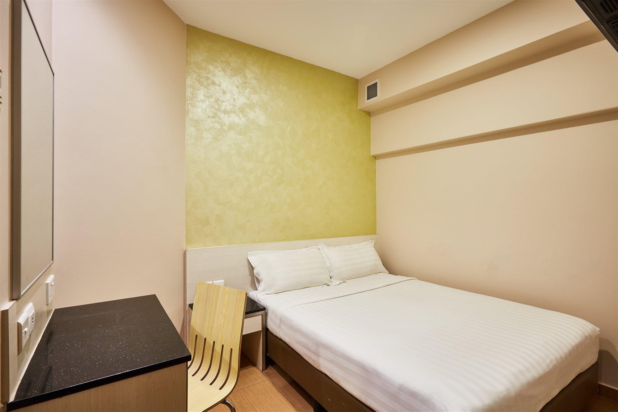 Ibis Budget Singapore West Coast Exterior photo